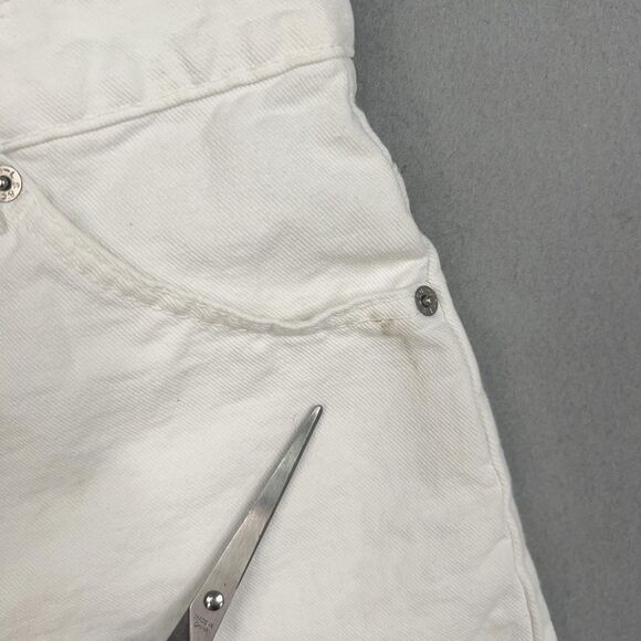 Vintage Levis Shorts Womens 9 White Denim 910 Raw Hem Orange Tab Cowgirl 90s - Picture 4 of 14